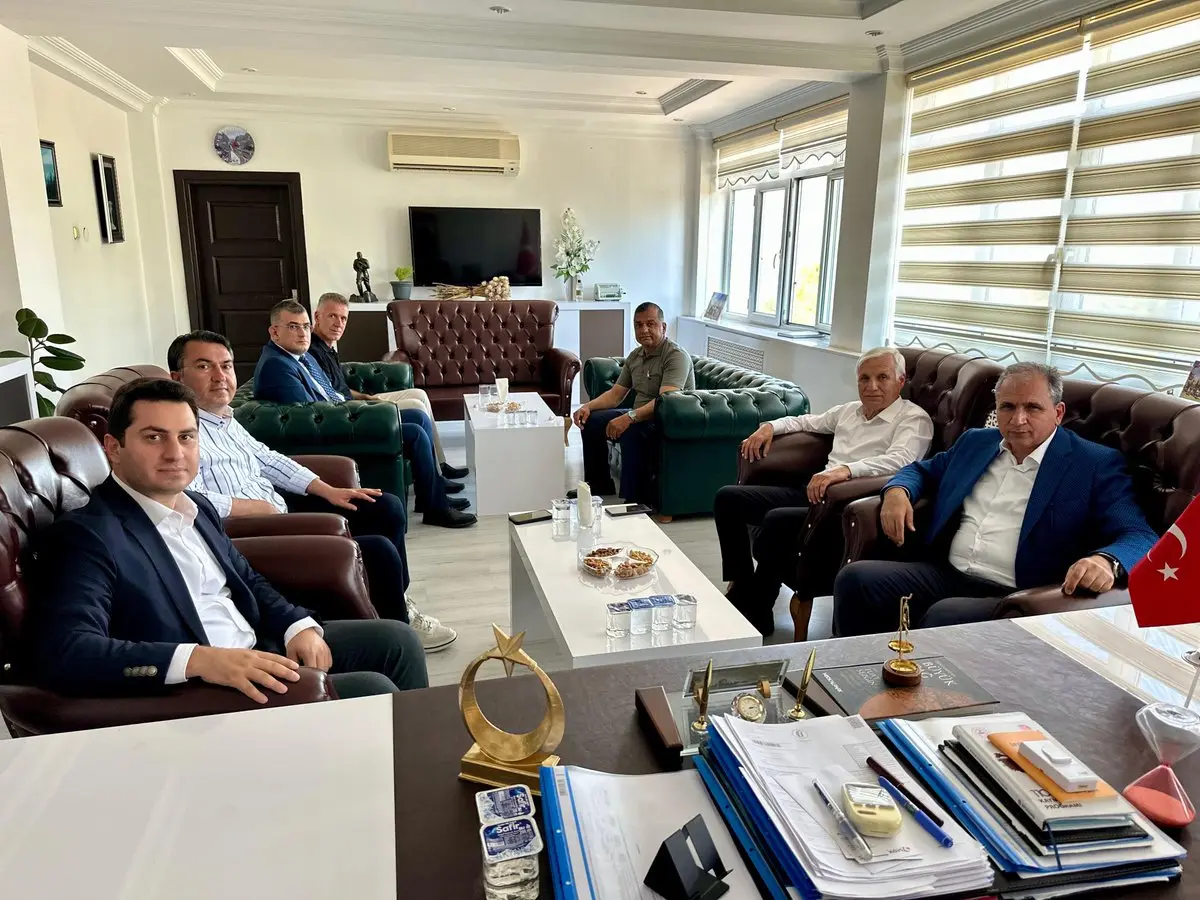 Uşak Milletvekili'nden Kaymakam'a Ziyaret