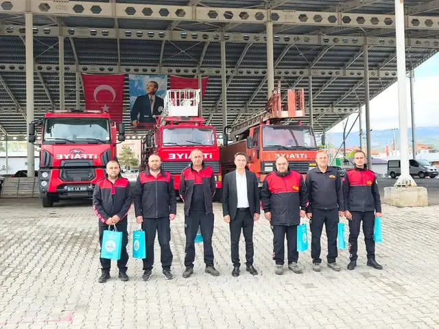 Belediye Başkanı personelle buluştu