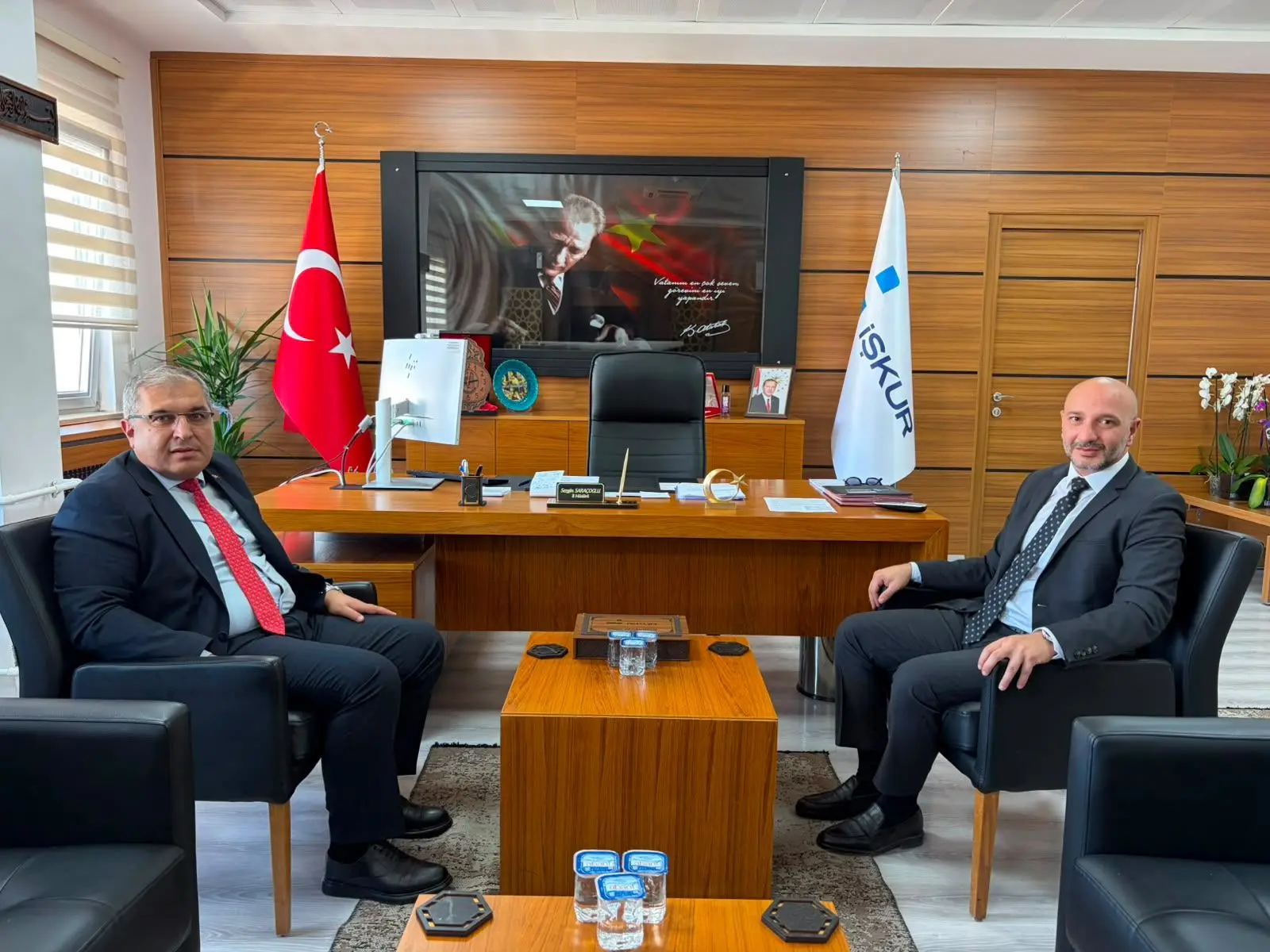 Belediye Başkanı Ünlü'den İŞKUR Müdürü'ne Ziyaret
