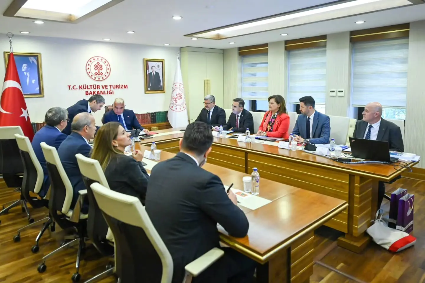 Afyonkarahisar'dan Bakan Ersoy'a Ziyaret