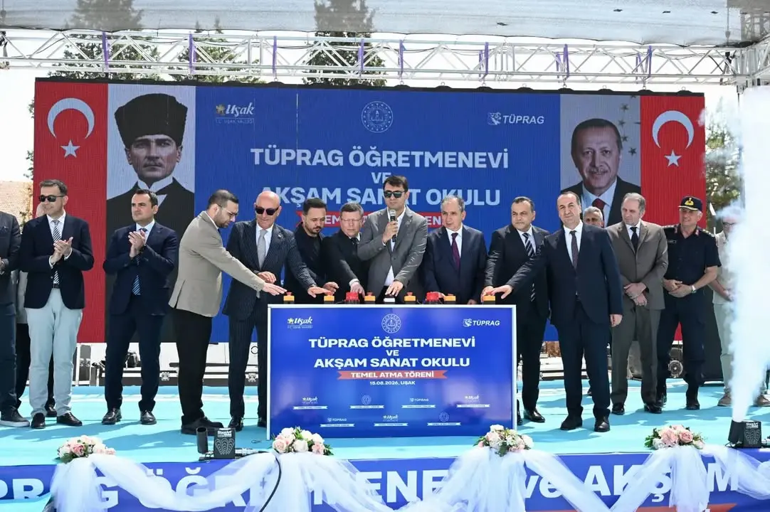 Uşak'ta Öğretmenevi ve Akşam Sanat Okulu Temeli Atıldı