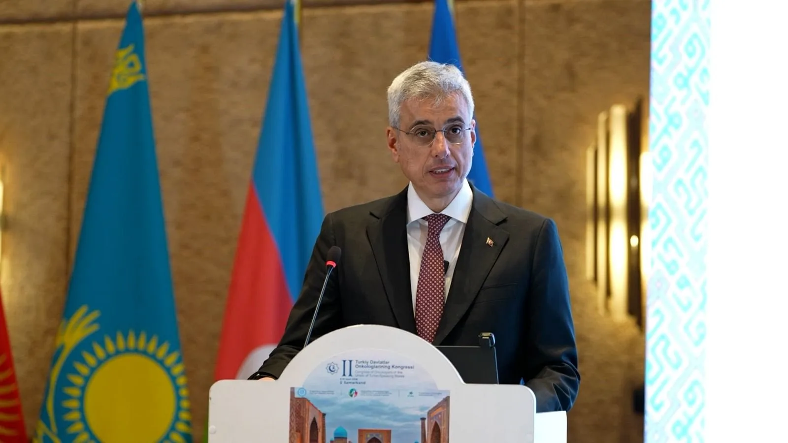 Semerkand'da Türk Dili Onkologlar Kongresi Gerçekleşti