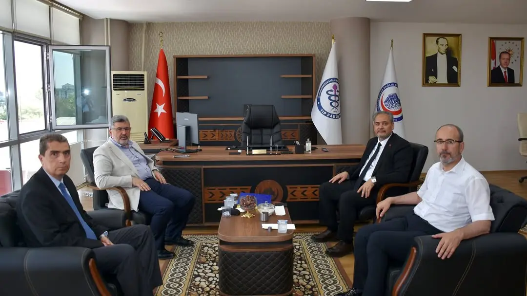 Sağlık Müdürü'nden Yeni Dekana Ziyaret