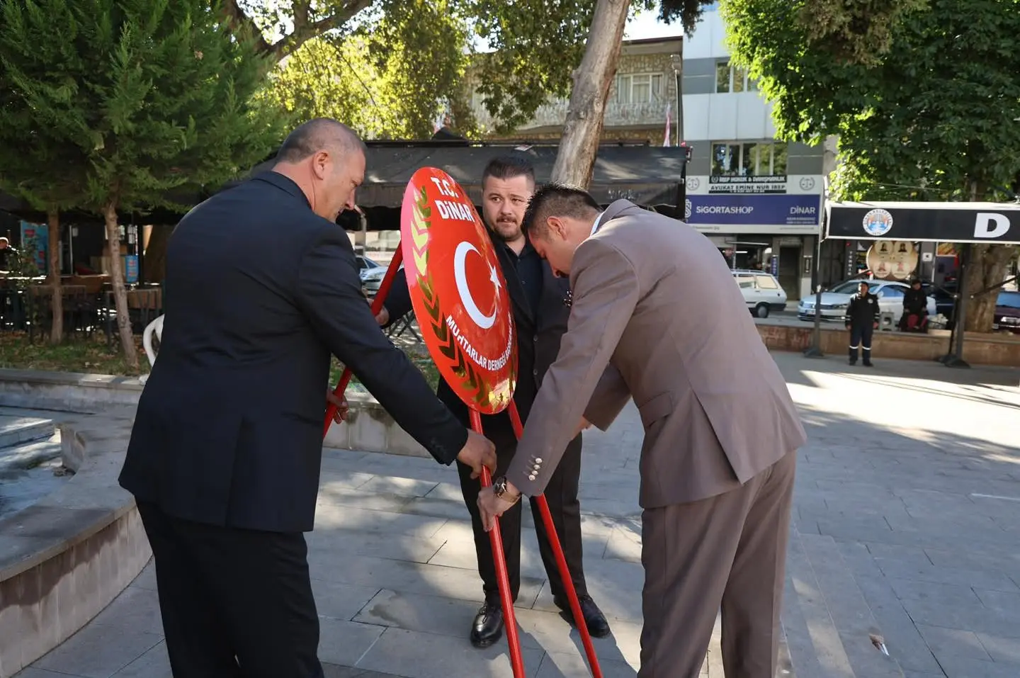 Muhtarlar Günü Dinar'da coşkuyla kutlandı