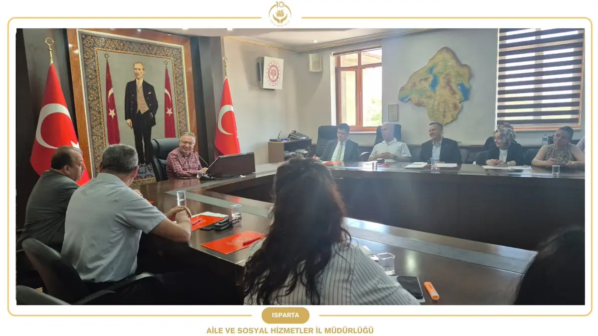 Kadın Güçlenmesi Toplantısı Isparta'da Gerçekleştirildi