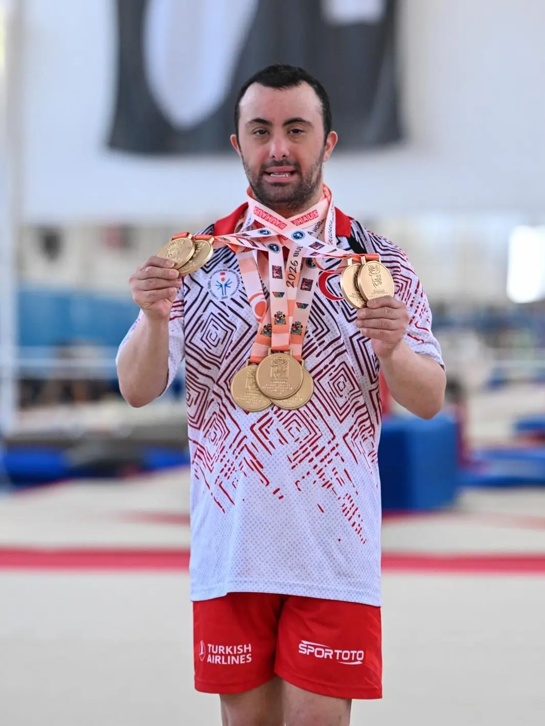 Alper Öztürk, Dünya Şampiyonası'nda 7 Altın Madalya Kazandı