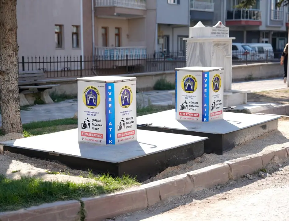 Tavşanlı'da Yeraltı Konteyner Sistemi Yaygınlaşıyor