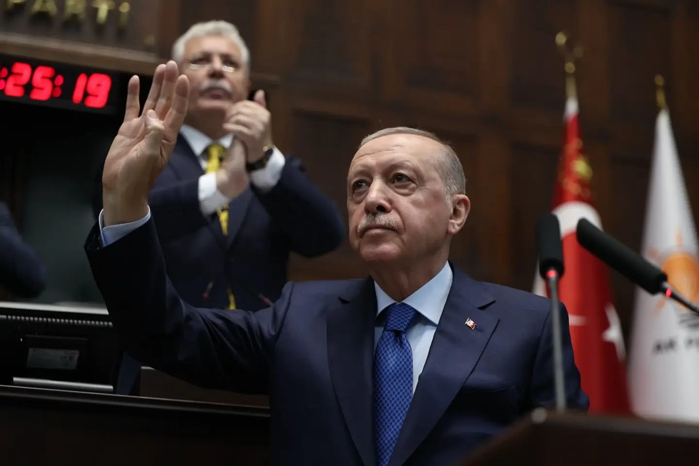 AK Parti TBMM Grup Toplantısı coşkuyla gerçekleştirildi