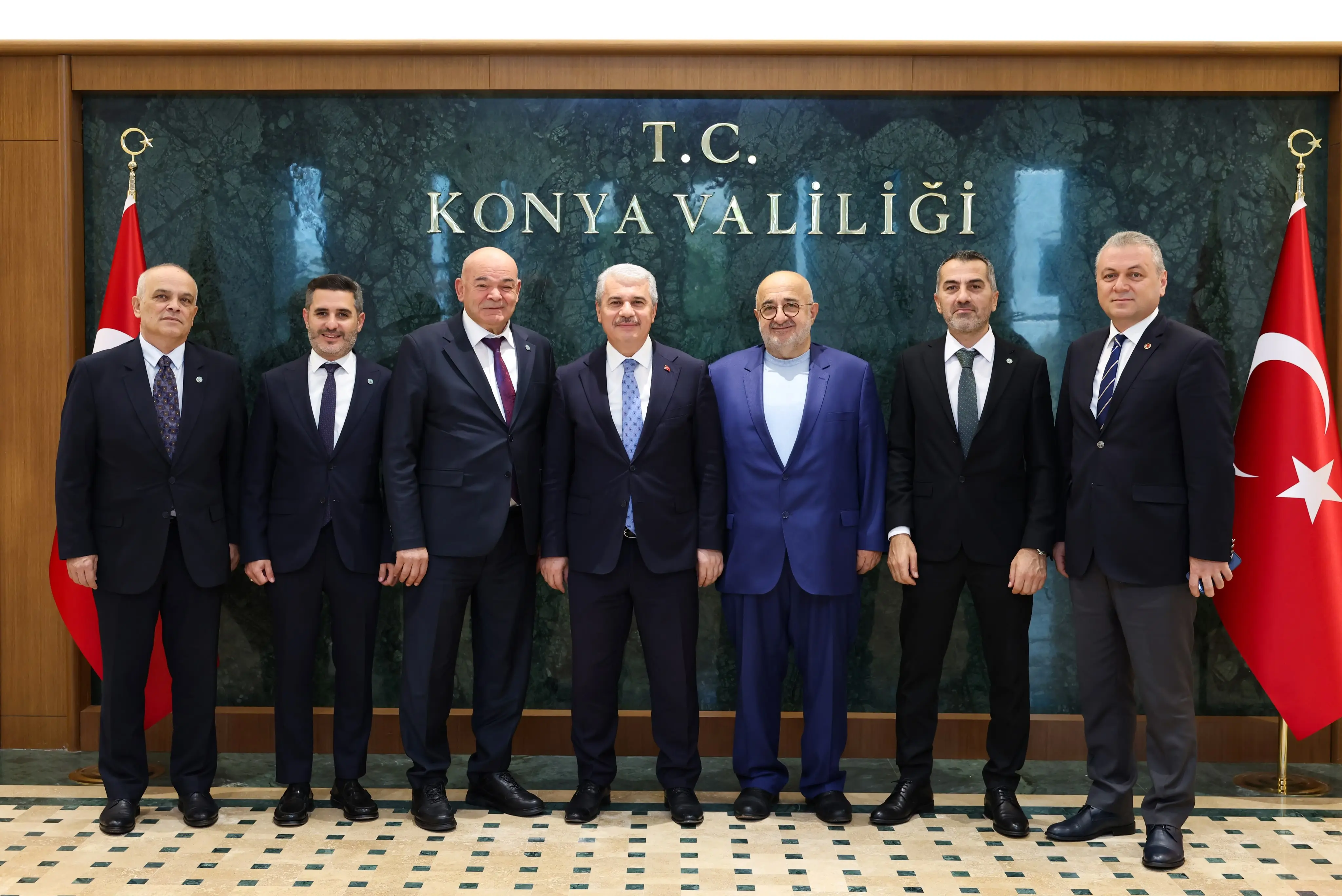 Vali İbrahim Akın, KONSİFED Heyetini Ağırladı