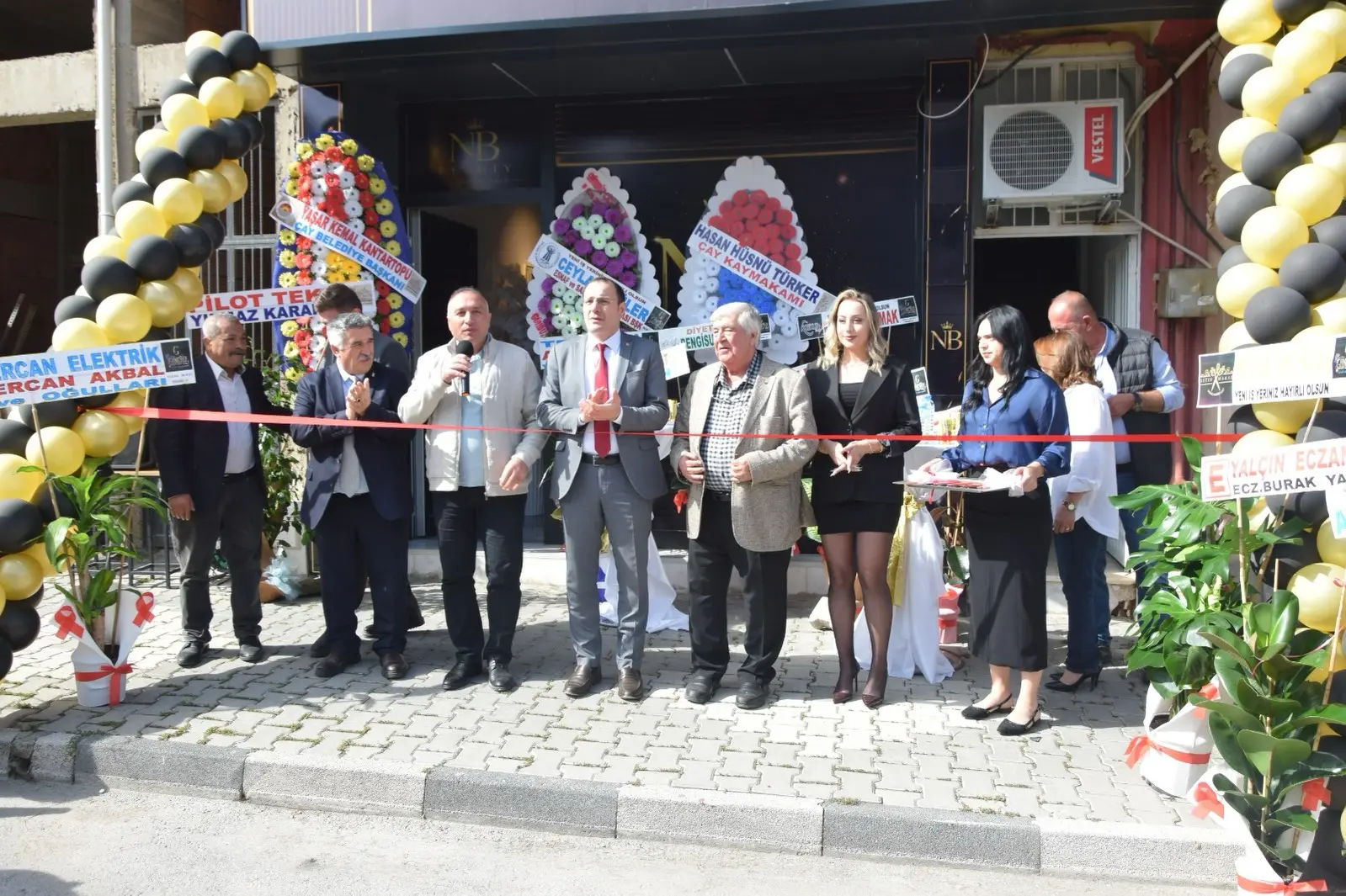 Yeni Güzellik Merkezi Açıldı