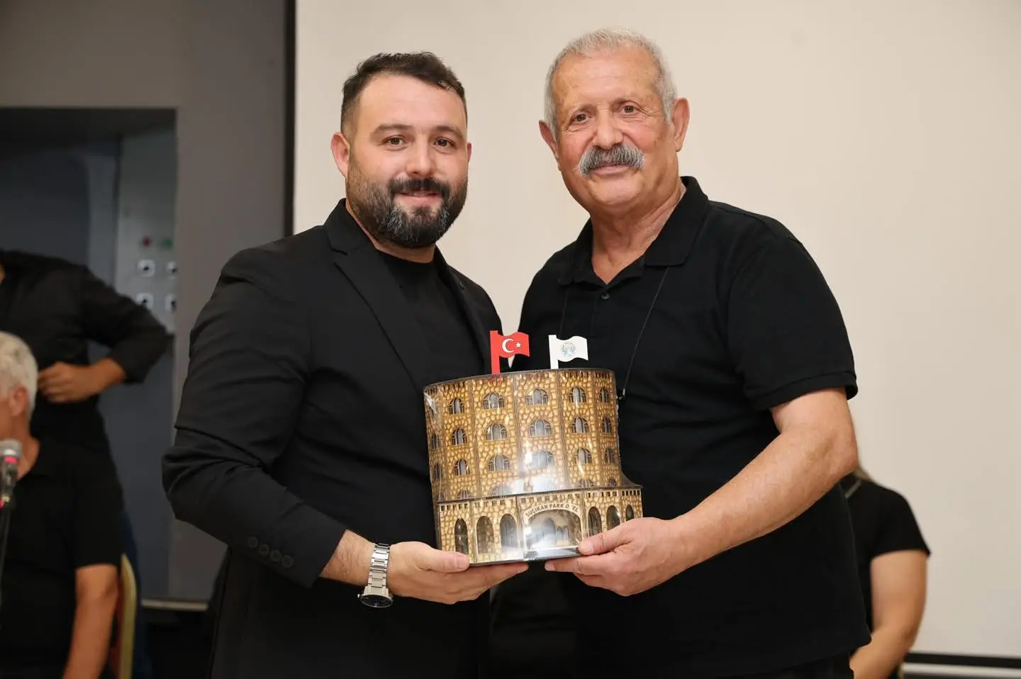 Dinar'da Nuri Horzum'un 55. Sanat Yılı Kutlandı