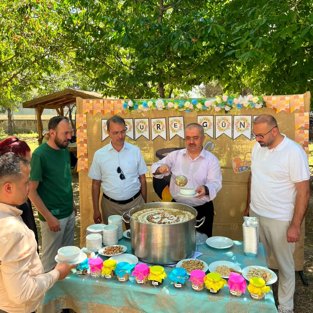 Aşure Programı Engelli Bakım Merkezinde Düzenlendi