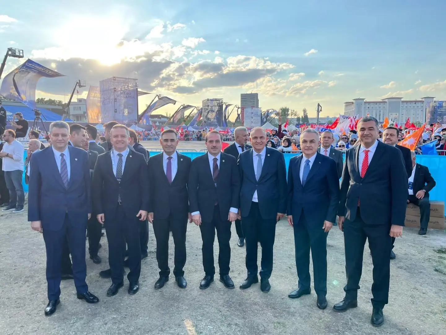 25. Yıl Özel Mitingi Hazırlıkları Tamamlandı