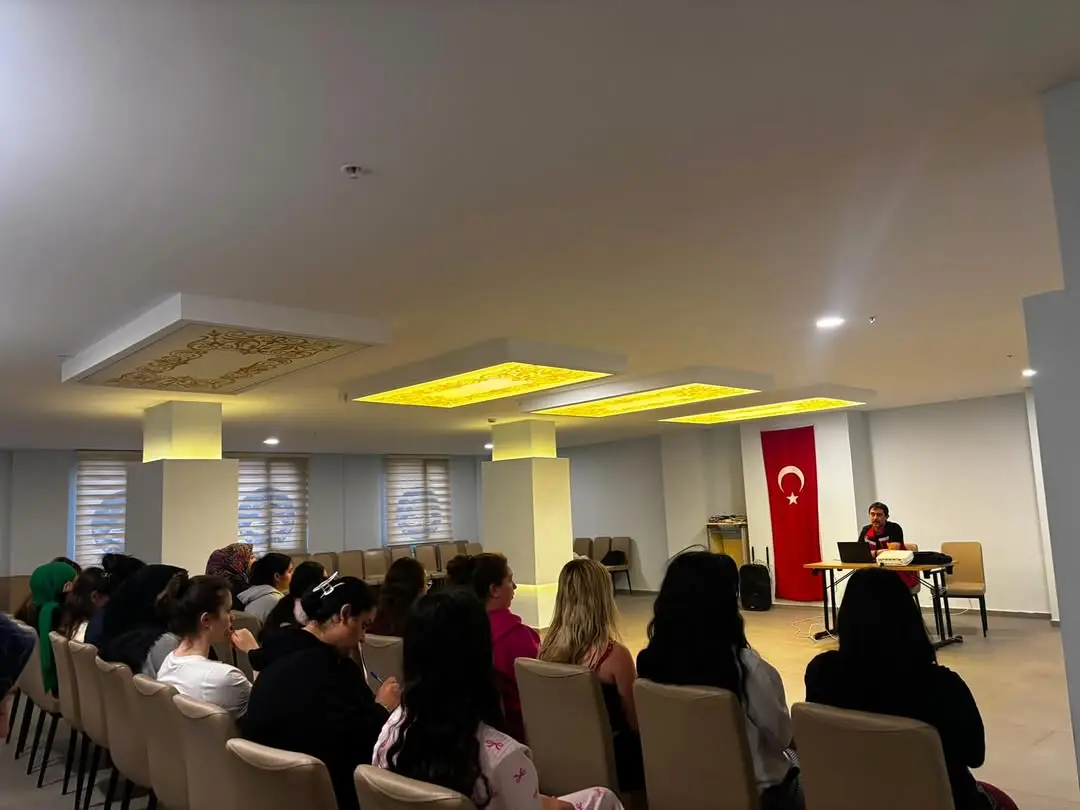 Bolvadin'de Öğrencilere Eğitim Verildi
