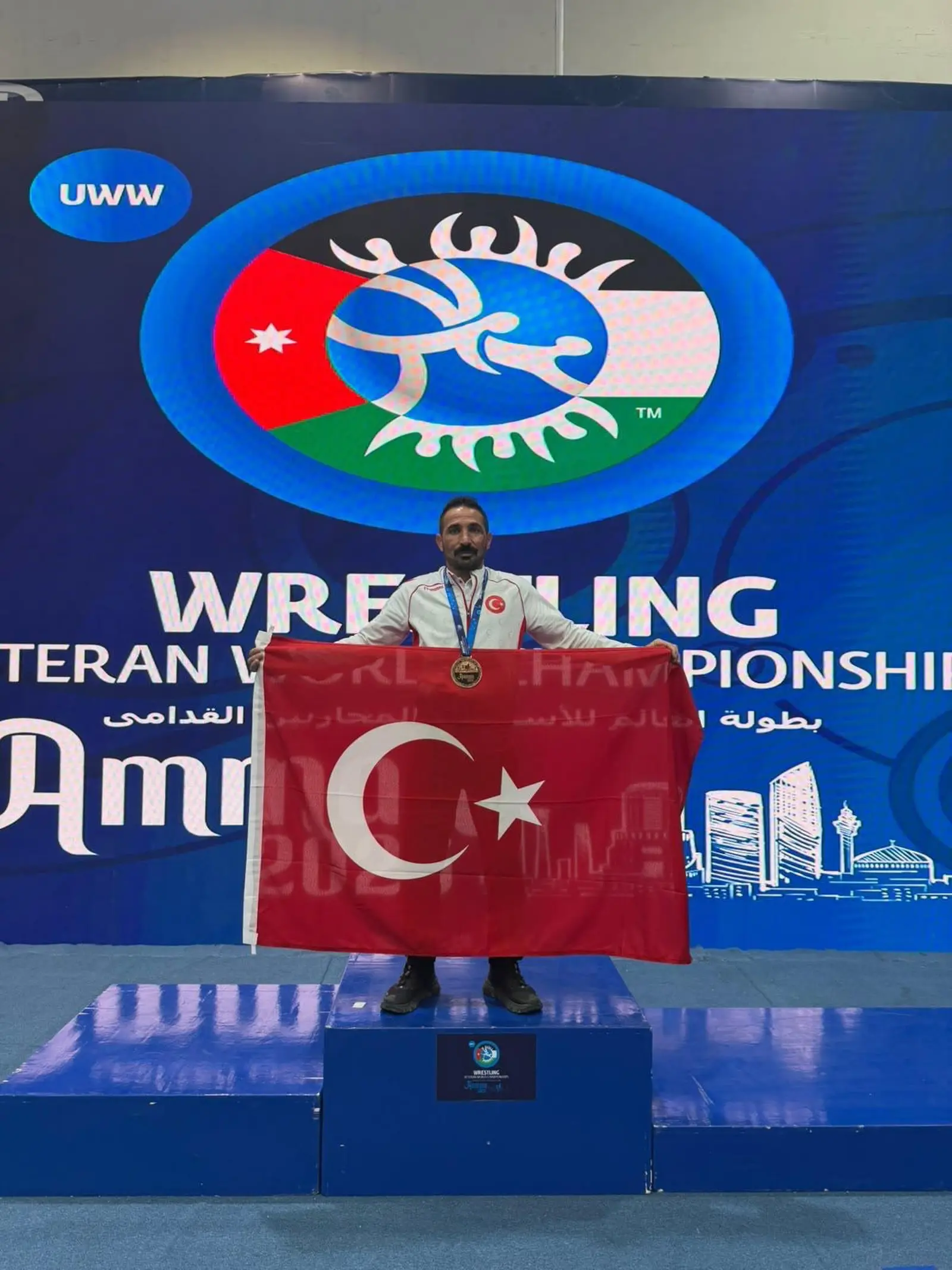 Ömer Çamlıbel, Dünya Şampiyonası'nda bronz madalya kazandı