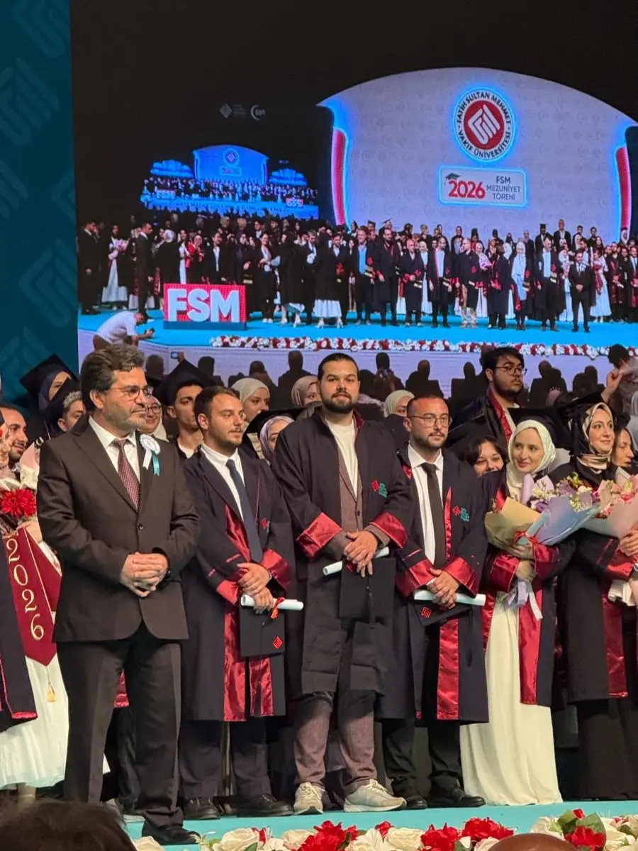 İhsaniye Belediye Başkanı'nın Mezuniyet Gururu