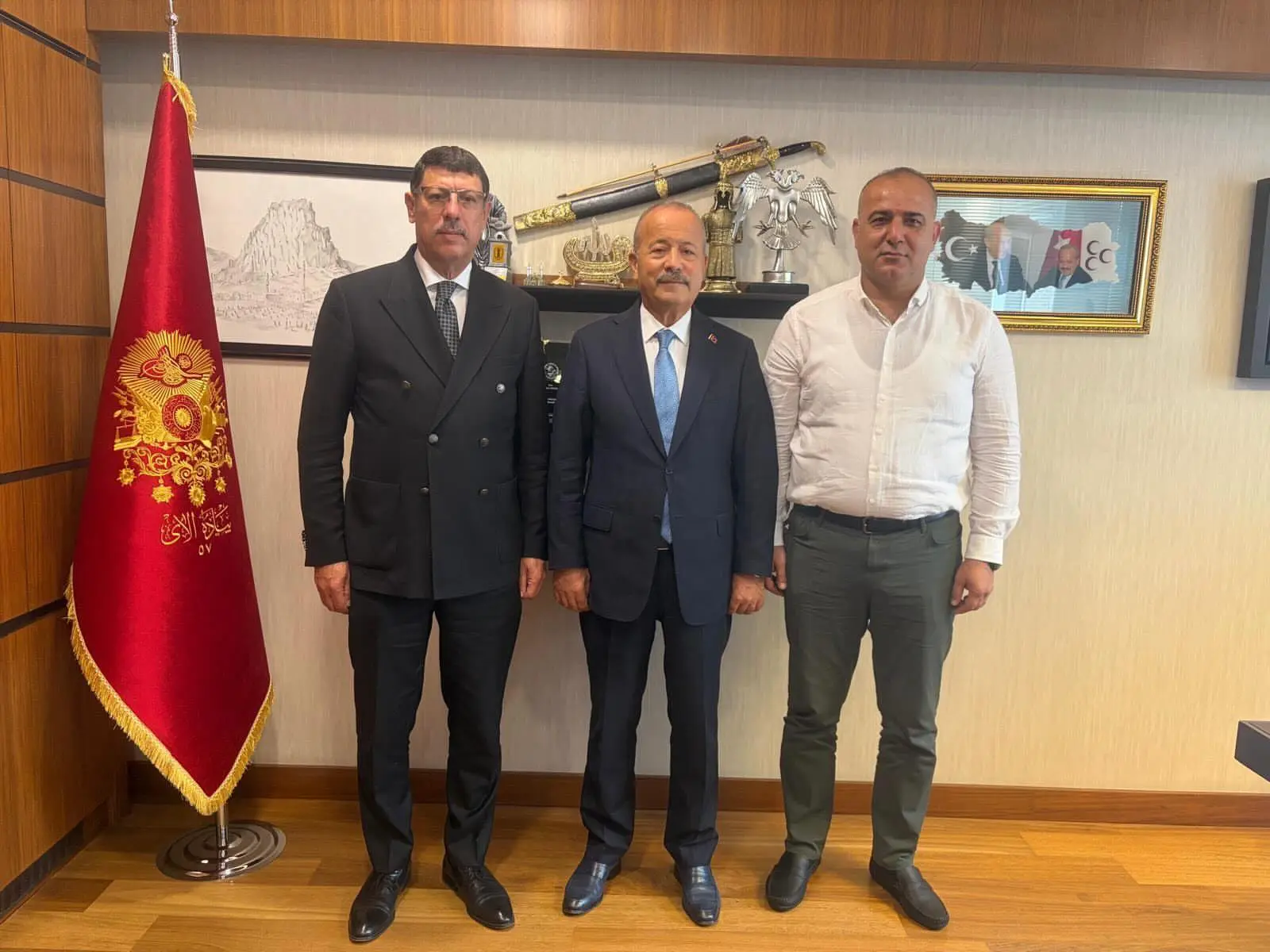 MHP'li İsimler TBMM'de Ziyaret Gerçekleştirdi