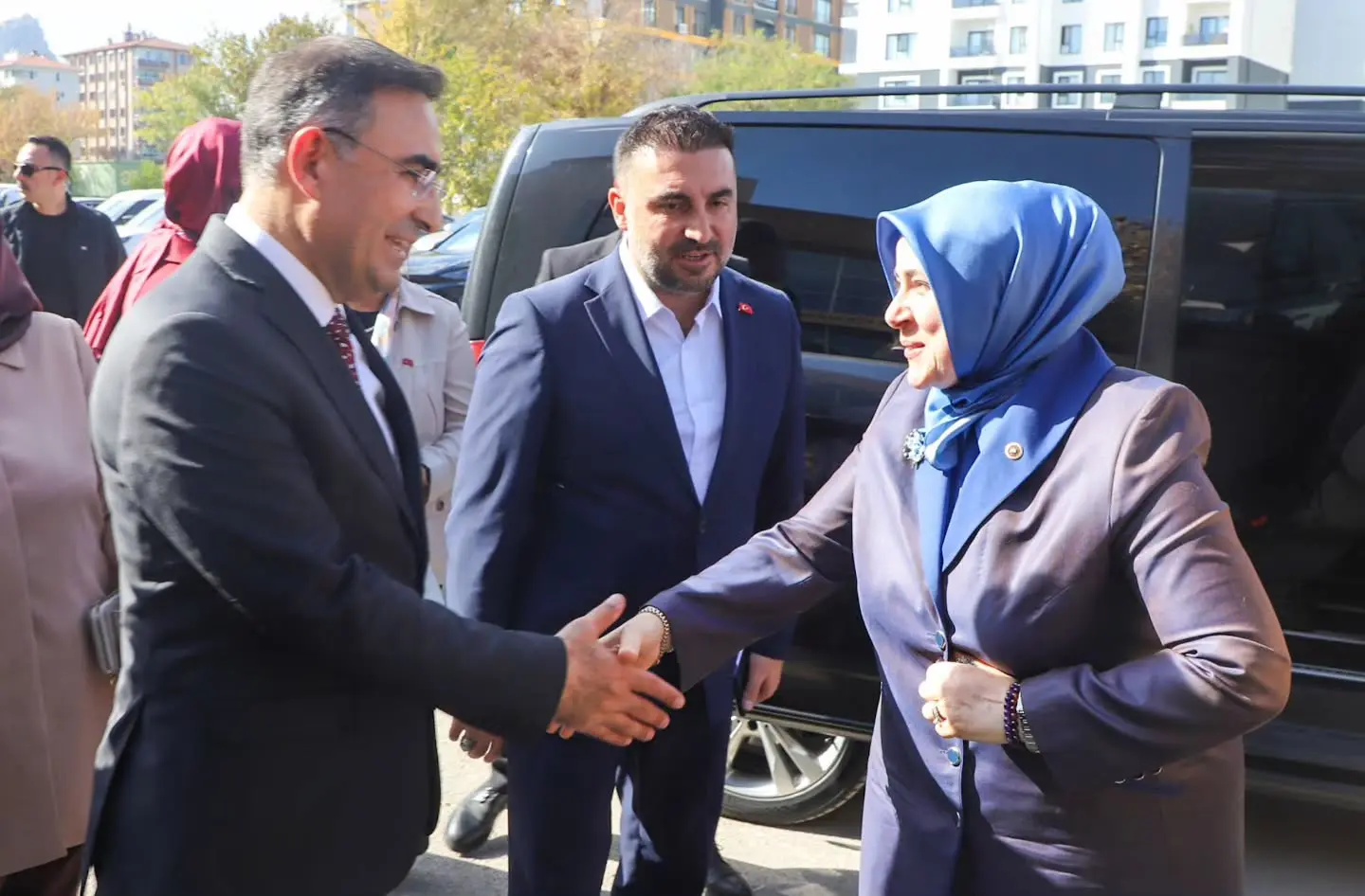 AK Parti Kadın Kolları Toplantısı Gerçekleşti