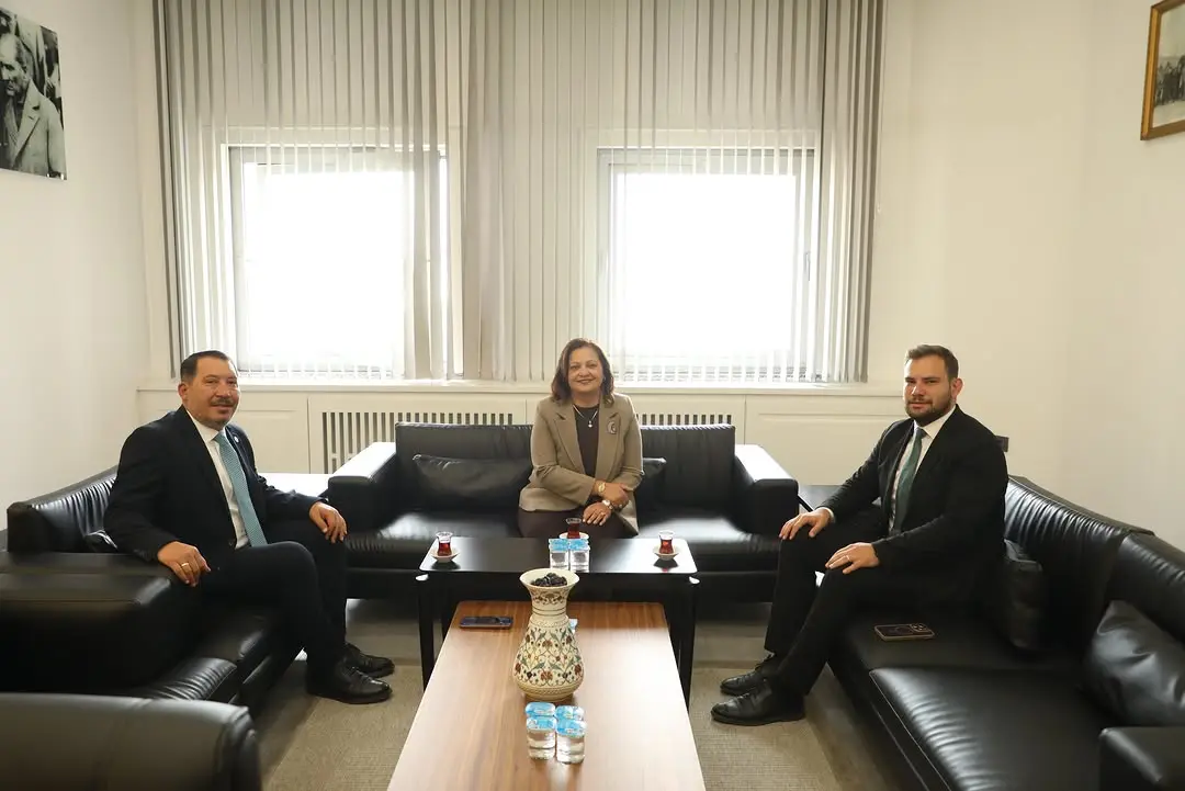 Dinar Belediyesi'nde Görüşme Gerçekleşti