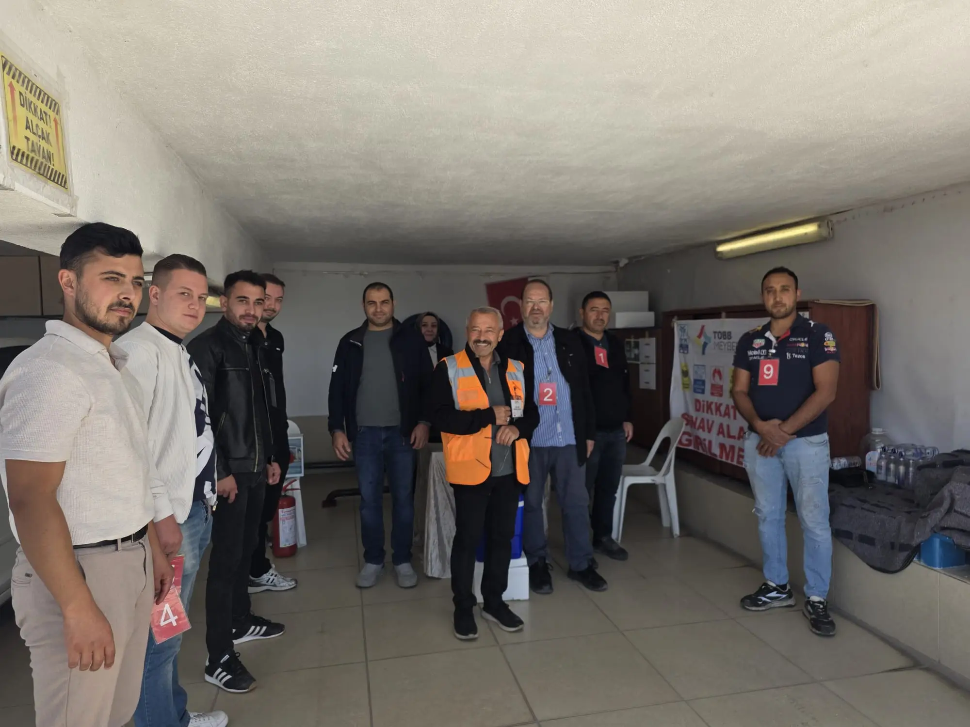 Motorlu Kara Taşıtları Yeterlilik Belgesi Sınavı Yapıldı