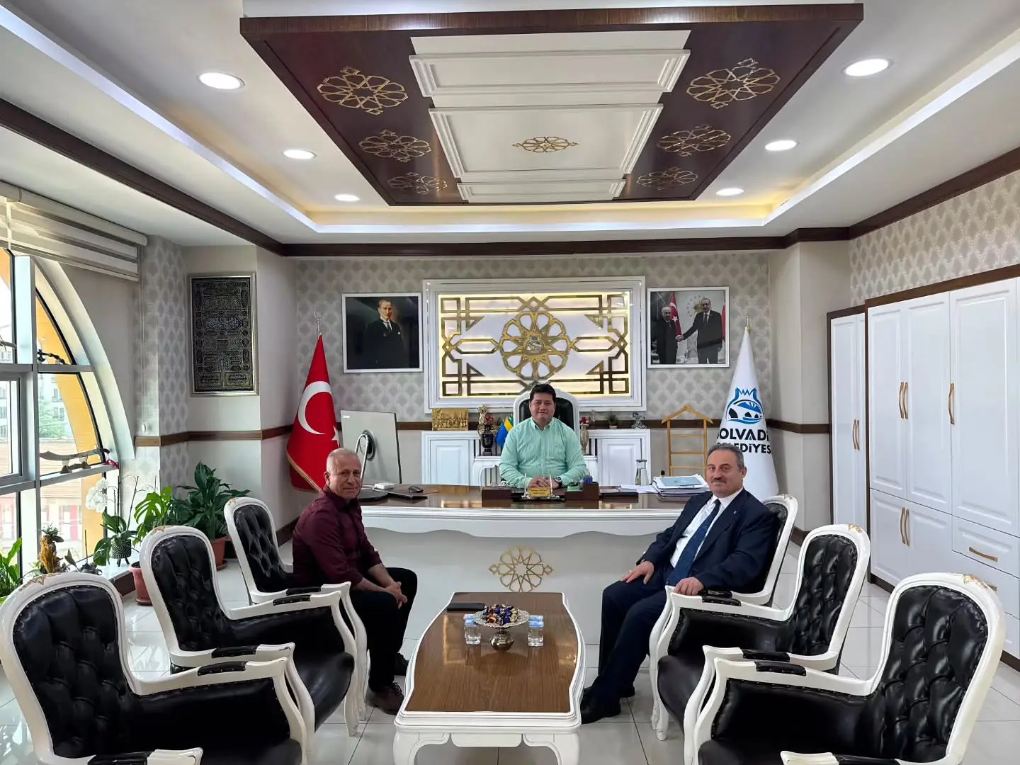 Eyüp Sait Kaynar, Başkan Aynacı'yı ziyaret etti