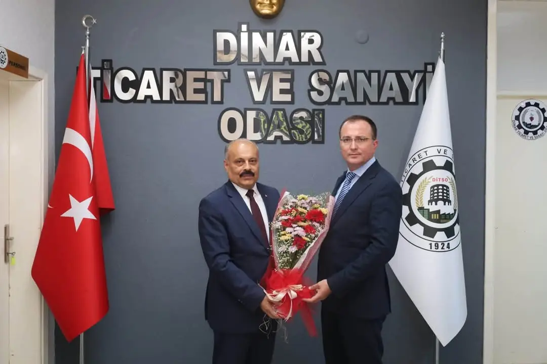 Dinar Kaymakamı, Ticaret Odası'nı Ziyaret Etti