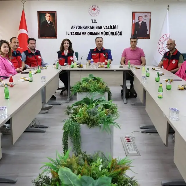 Cuma Buluşmaları ile Üreticilerle İletişim Güçleniyor