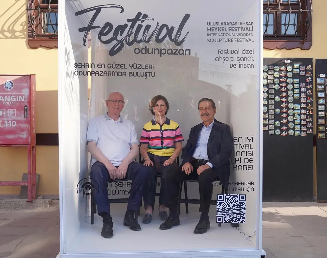 9. Uluslararası Odunpazarı Ahşap Heykel Festivali açıldı
