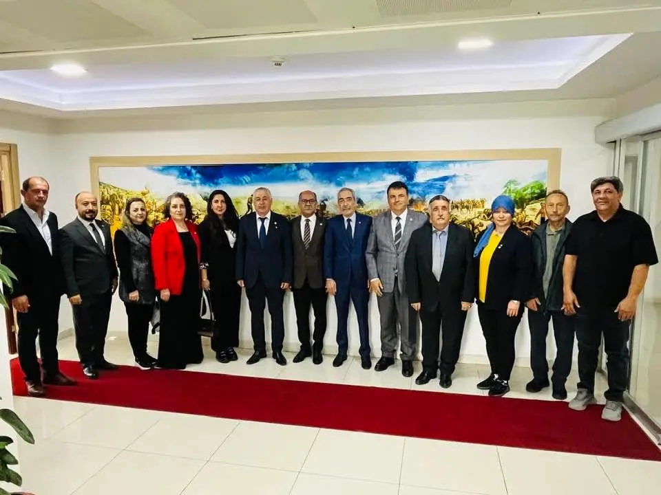Yeni Parti Heyeti Esnaf Birliği'ni Ziyaret Etti