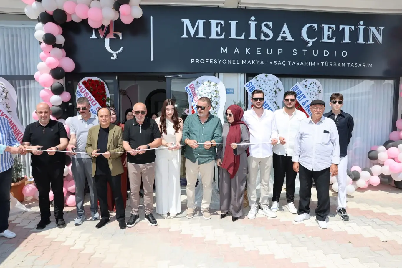 Yeni Güzellik Stüdyosu Açıldı