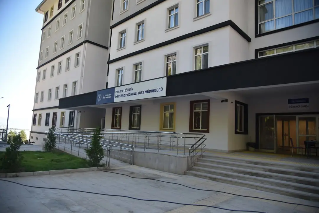 Eğirdir'de Kız Öğrenci Yurduna Başvurular Devam Ediyor