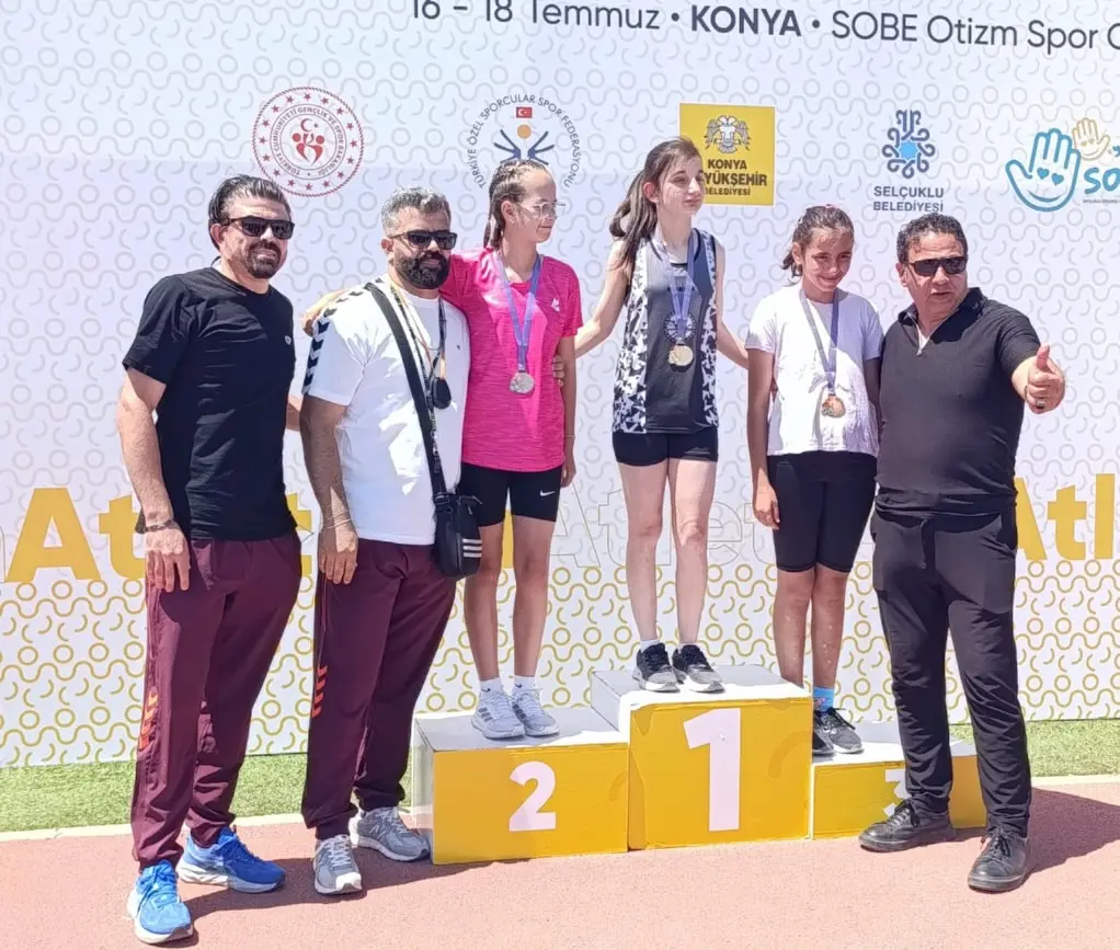 Afyonkarahisarlı sporcular SOBE Oyunları'nda başarı elde etti