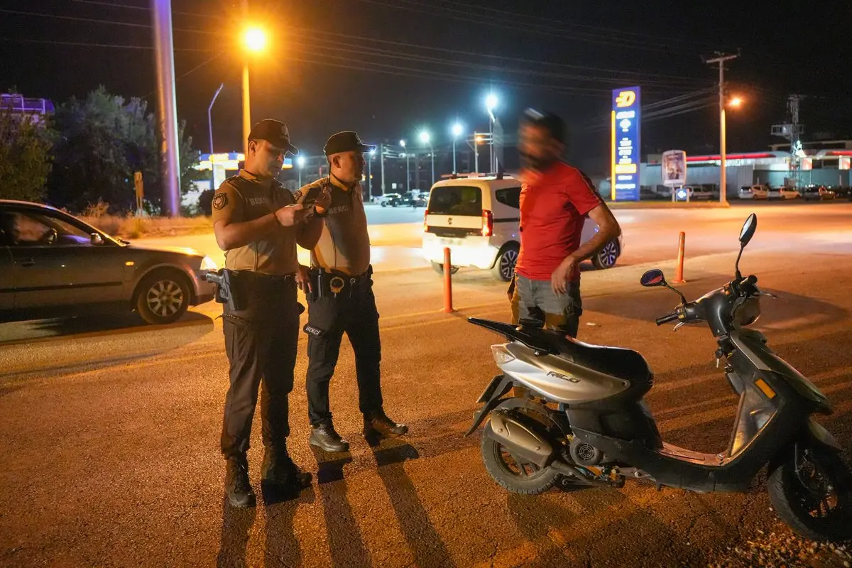 Isparta'da Güvenlik Denetimleri Gerçekleştirildi