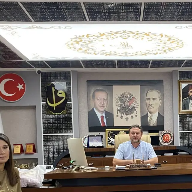 Milli sporcu Berber, belediye başkanını ziyaret etti