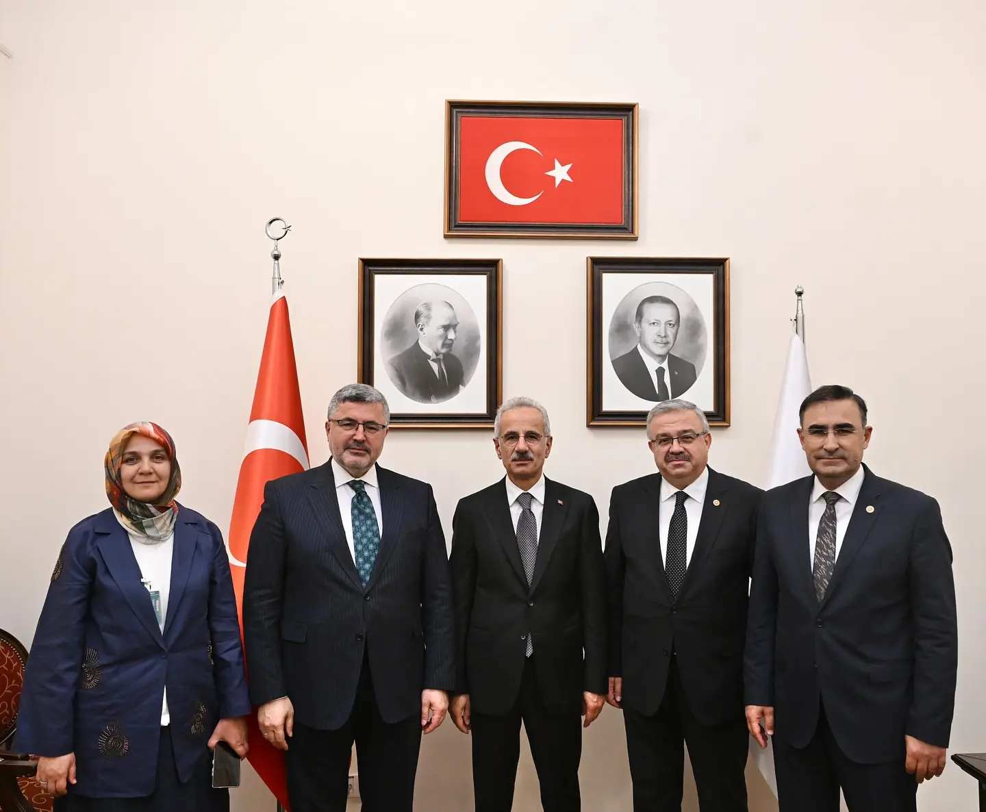 İhsaniye'den Bakan Uraloğlu'na Ziyaret Gerçekleşti