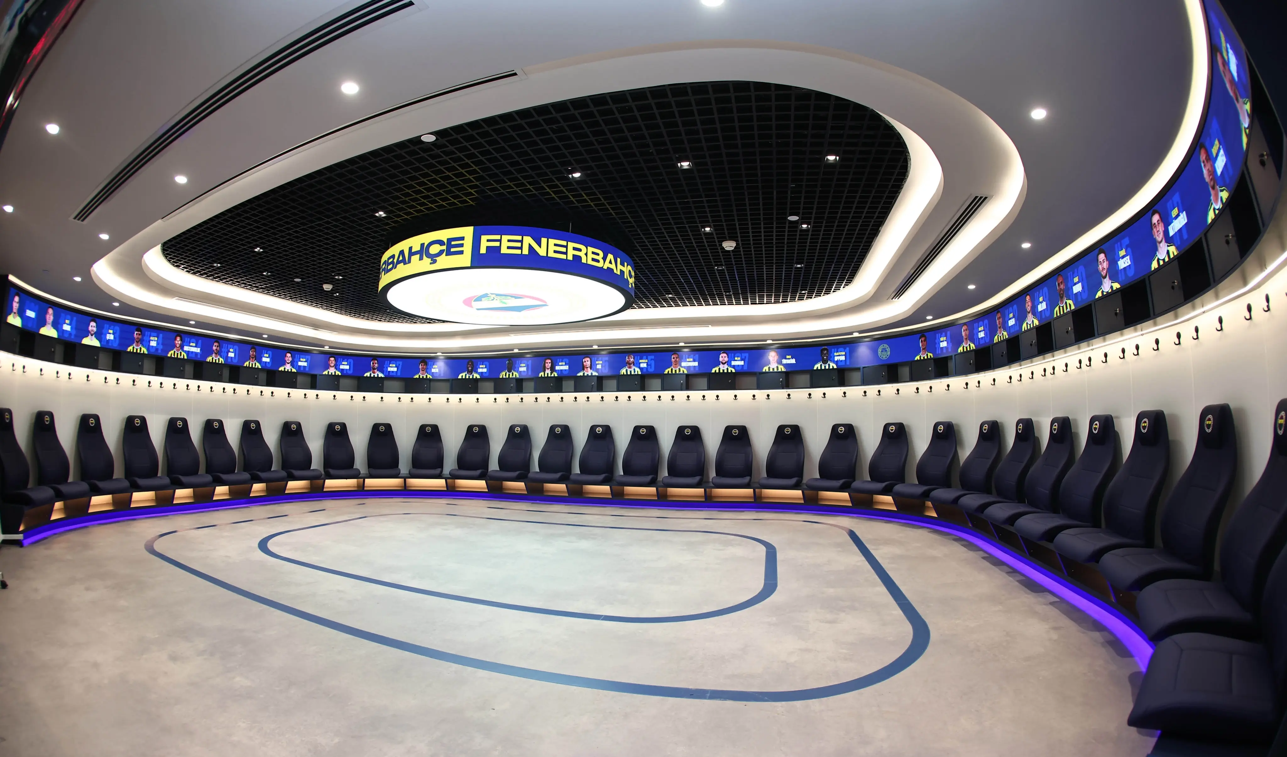 Fenerbahçe'de Soyunma Odası Yenilendi