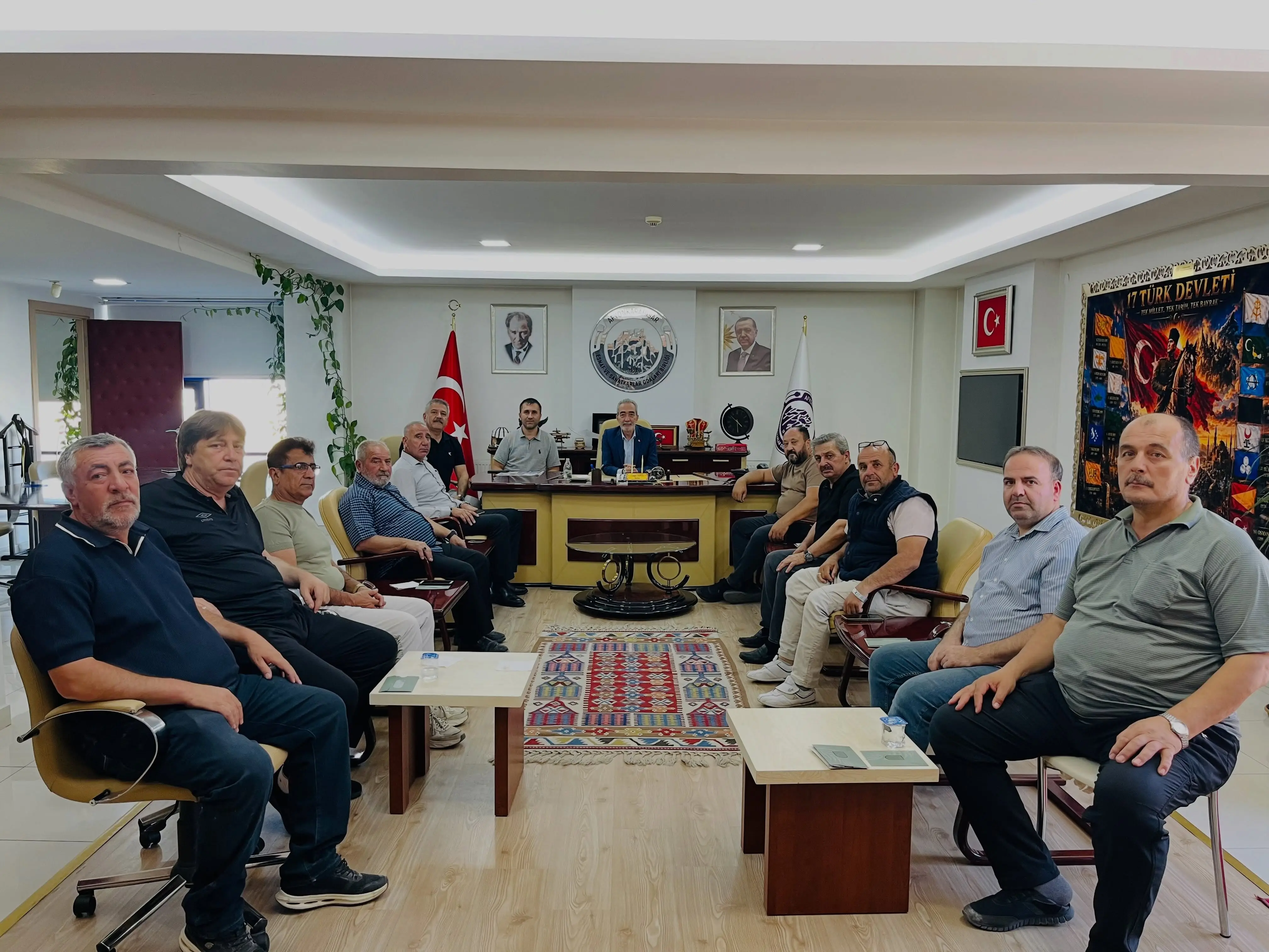 Bakkallar Esnaf Odası Yönetim Kurulu Toplantısı Gerçekleşti