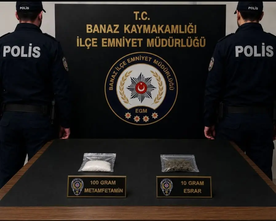 Banaz'da uyuşturucu operasyonunda iki tutuklama