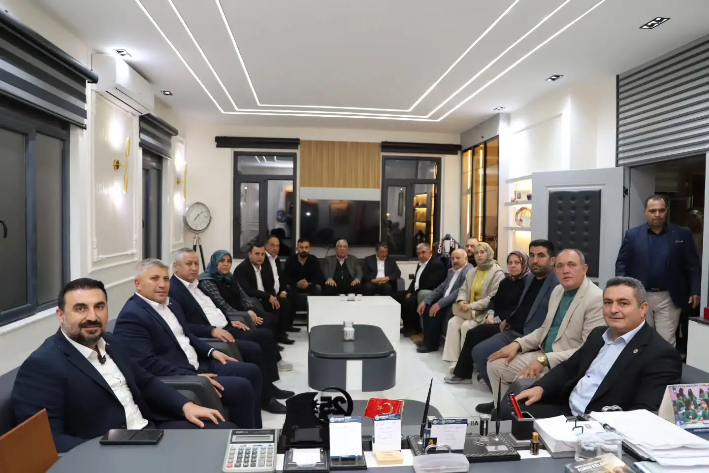 AK Parti İl Başkanı Kavak, Afyonkarahisar'da temaslarda bulundu