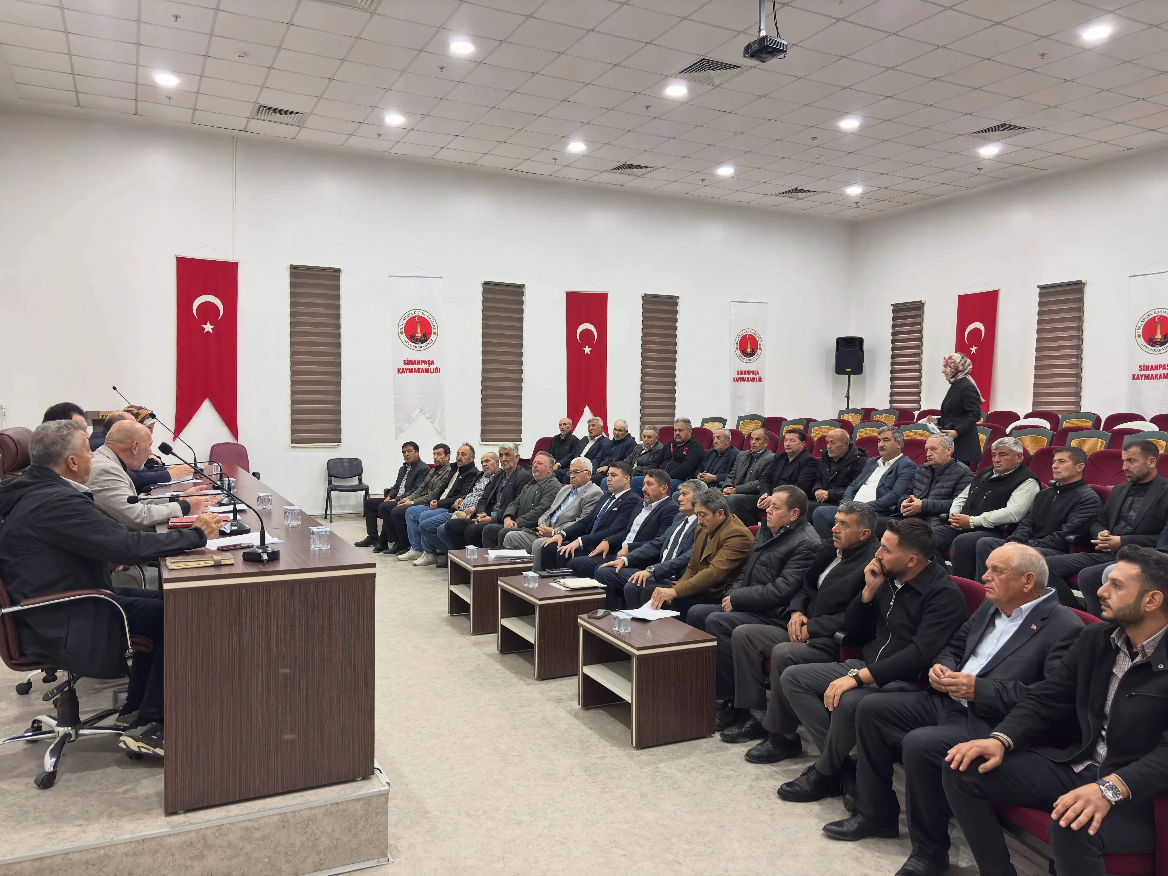 Muhtarlarla İstişare Toplantısı Gerçekleştirildi