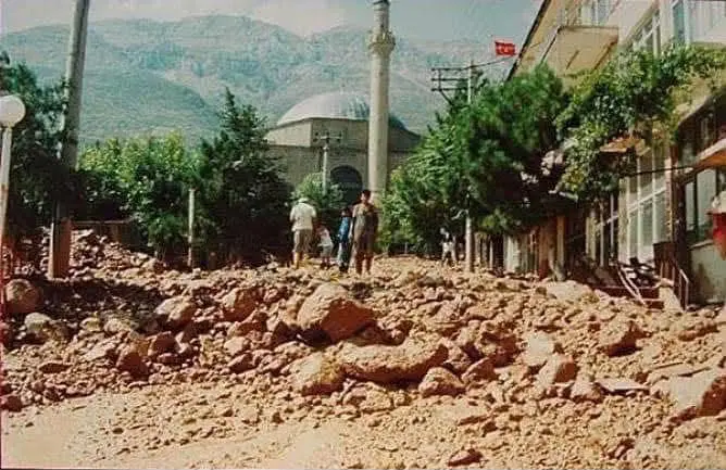 Senirkent'te 1995 Sel Felaketi Anıldı