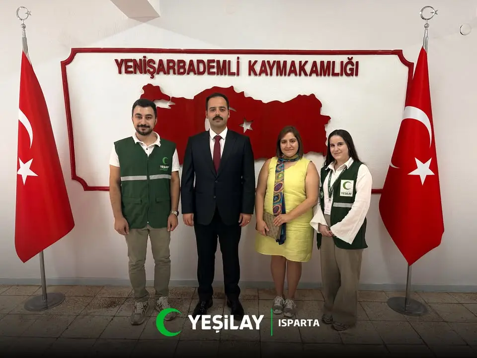 Yeşilay Isparta Şubesi'nden Yenişarbademli Ziyareti