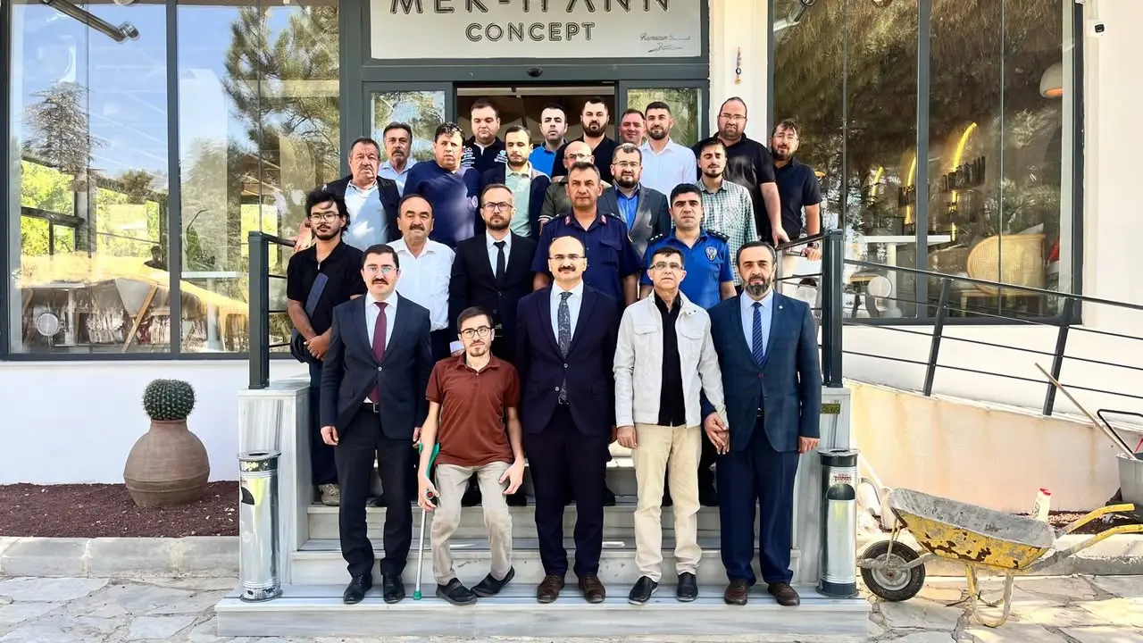 Kaymakam Bekir Abacı Engelli Vatandaşlarla Kahvaltıda Buluştu