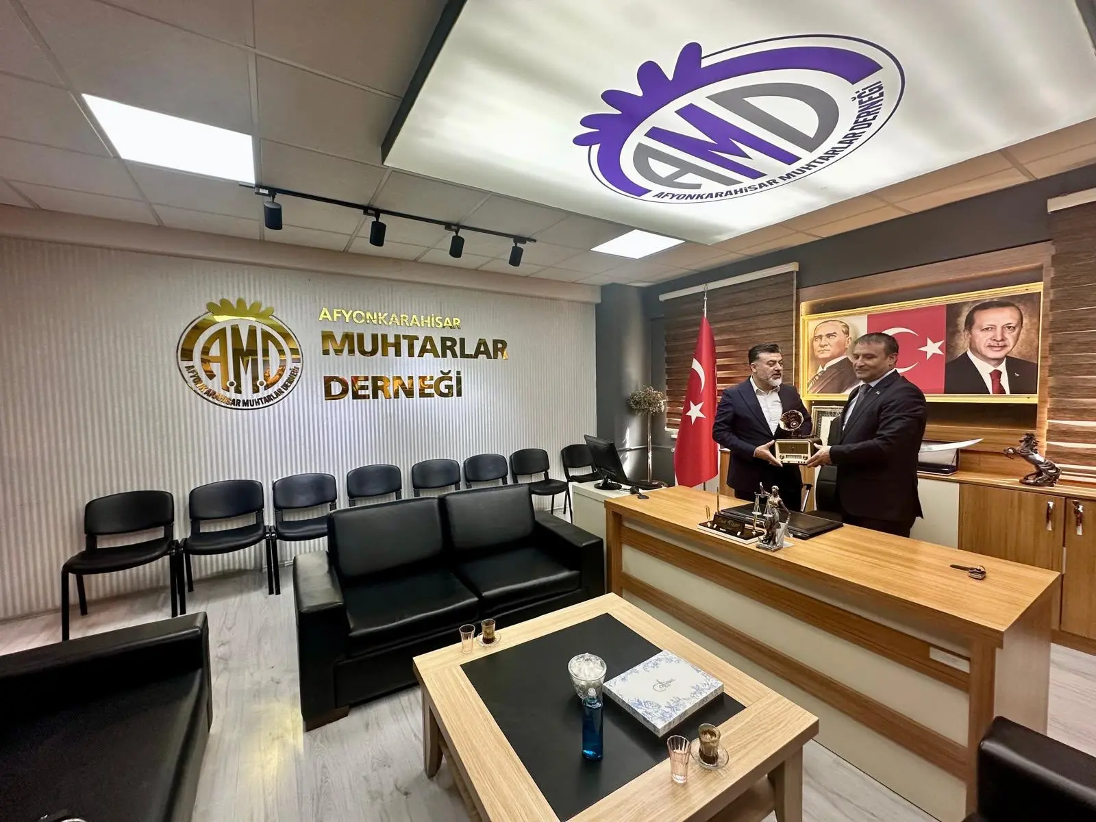 MHP Afyonkarahisar'dan Muhtarlar Haftası Ziyareti