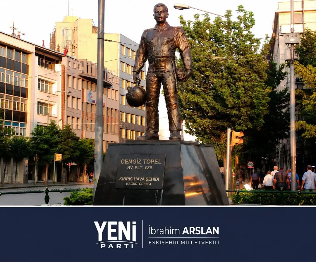 Cengiz Topel, şehitliğinin yıldönümünde anıldı