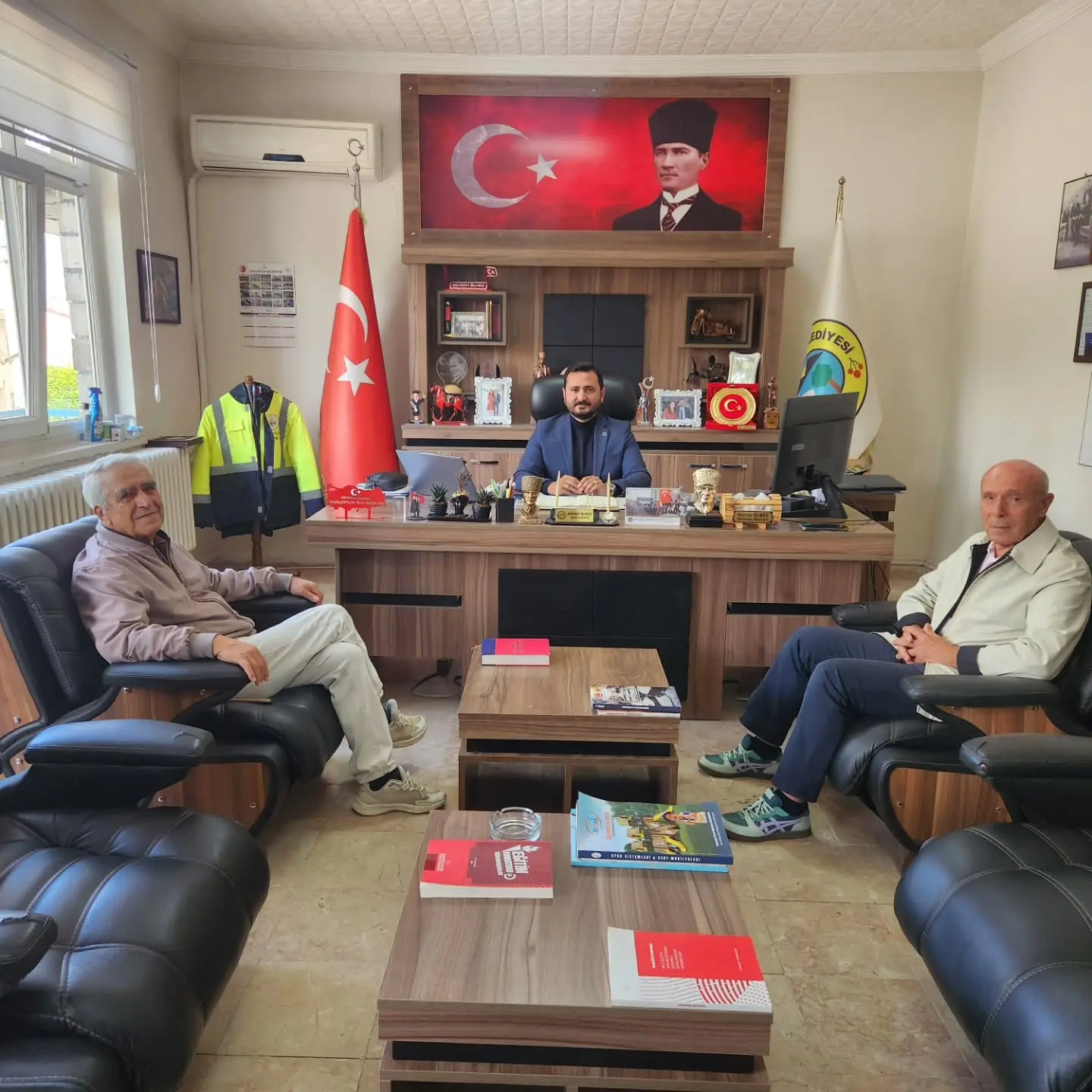 Ahmet Dökdök ve Mustafa Tanır'a teşekkür mesajı