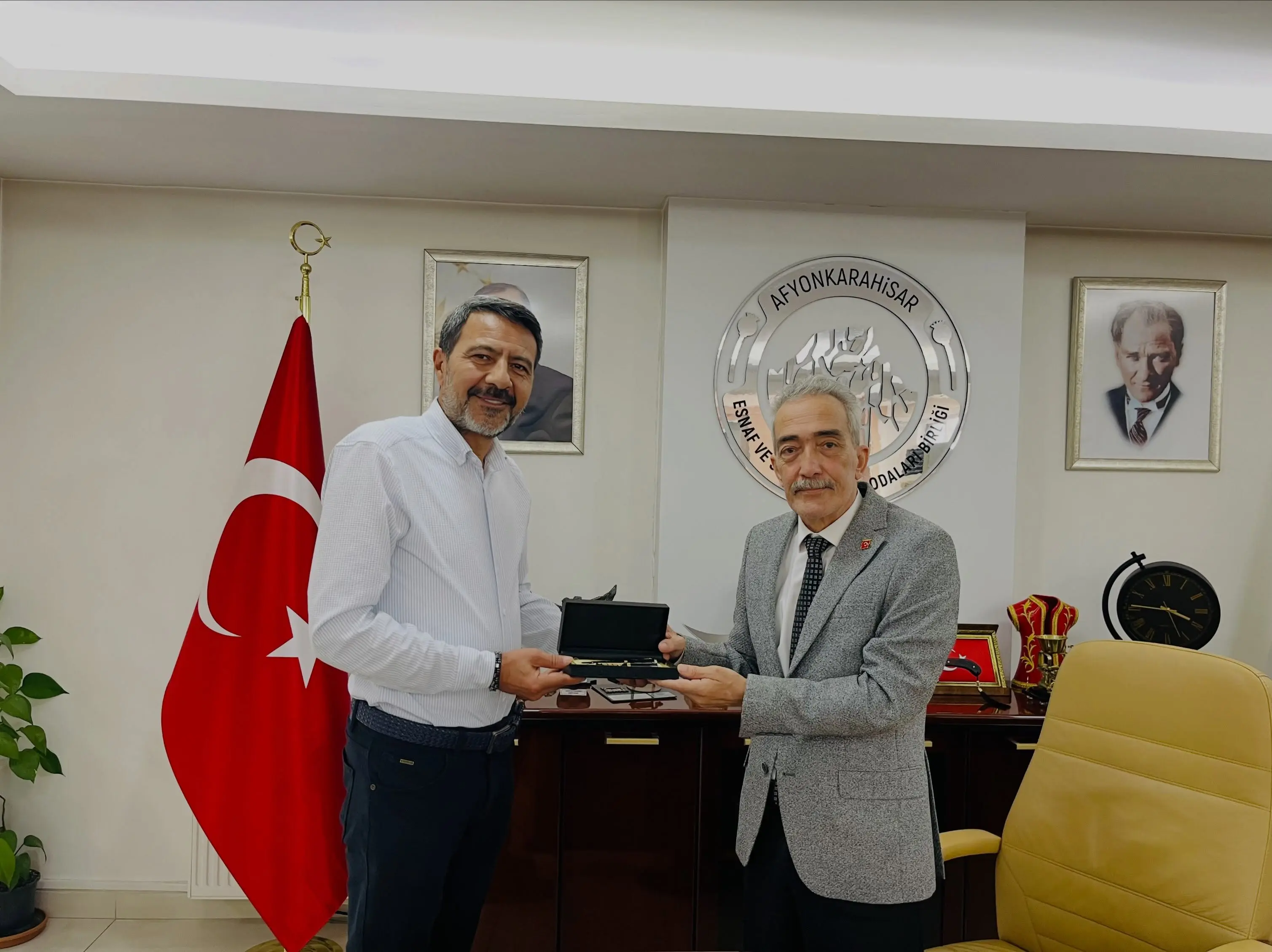 Esnaf Odası'ndan Hayırlı Olsun Ziyareti