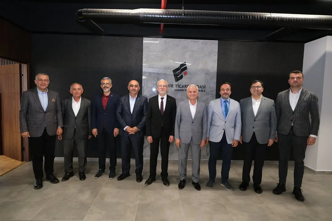 Eskişehir İl Sağlık Müdürü Ticaret Odası'nı Ziyaret Etti