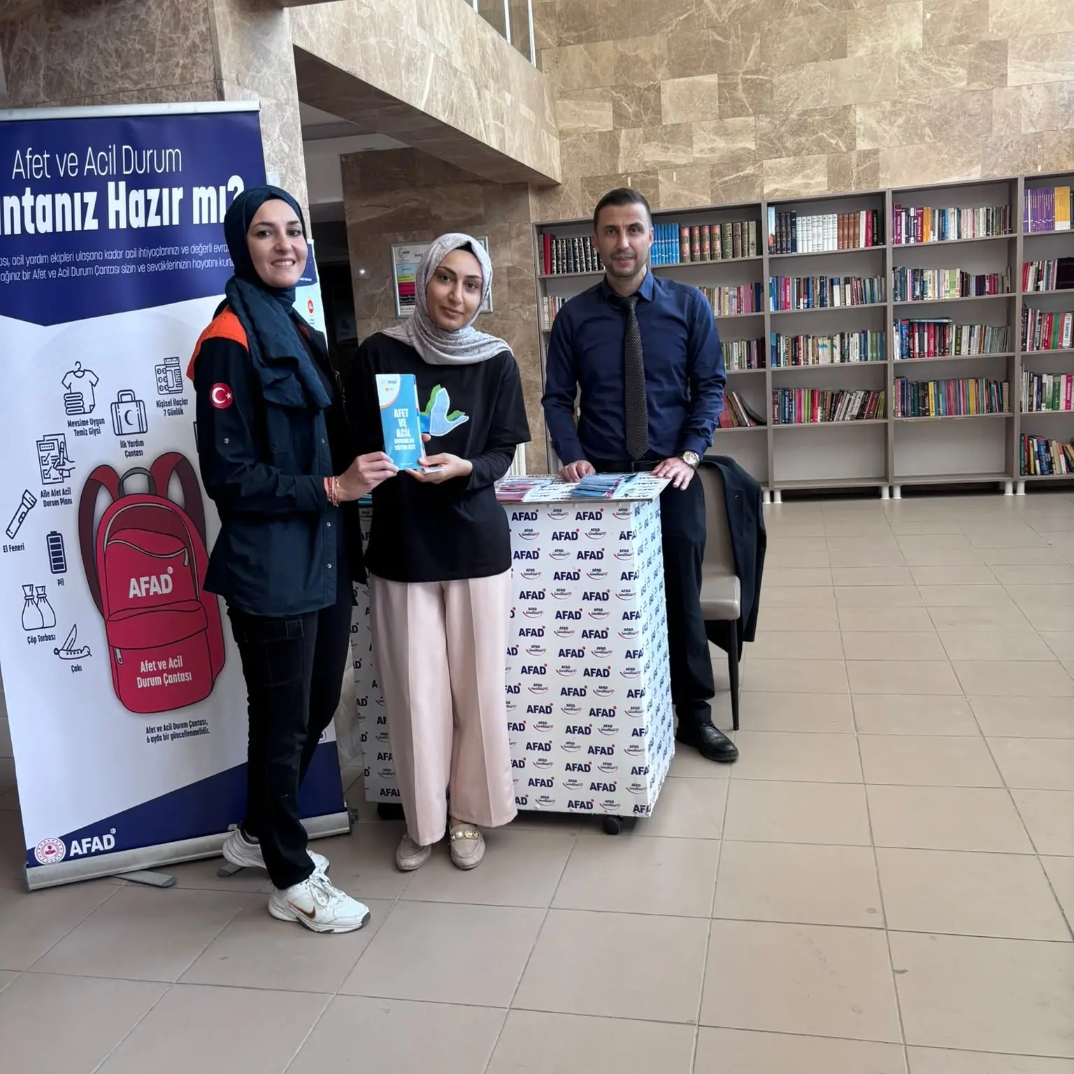 Bacım Sultan KYK Yurdu'nda afet bilgilendirmesi yapıldı