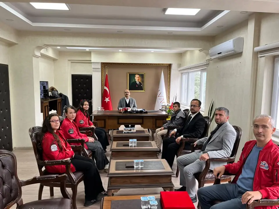 Yalvaçlı Öğrenciler TEKNOFEST'te Başarı Elde Etti